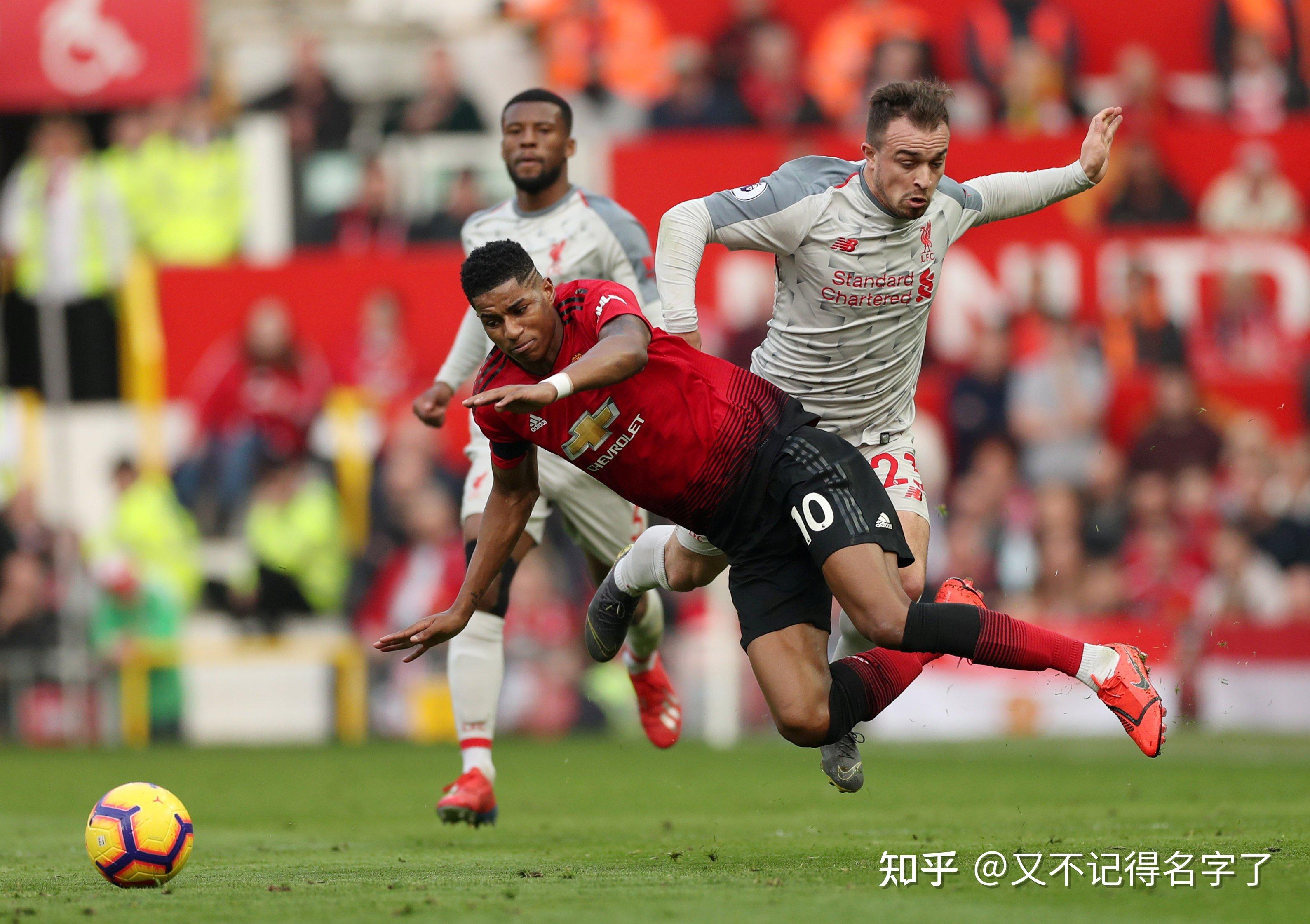 他们不仅注 他们不仅注