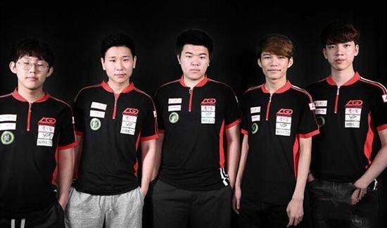 潜伏已久的 潜伏已久的