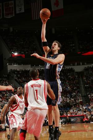 助攻队友得 助攻队友得