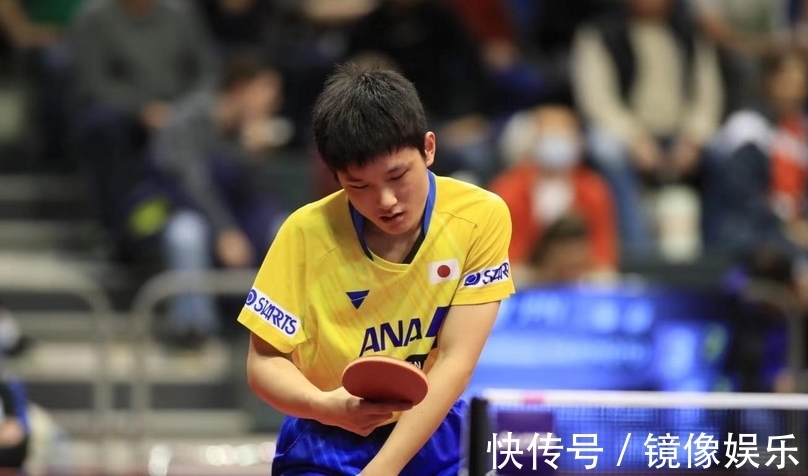 字母哥的领 字母哥的领