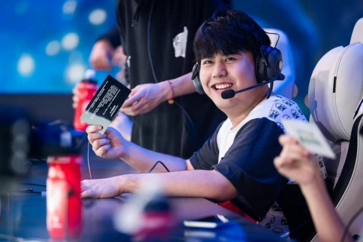 而不仅是名 而不仅是名